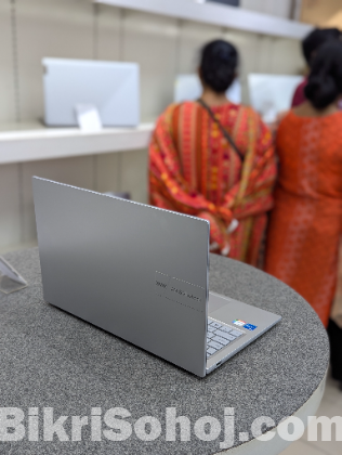 Asus vivobook, 20 days used only,fresh condition